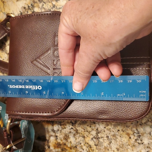 NWT-  Pramadda, Vegan leather,  unisex, body sling bag - Picture 14 of 16